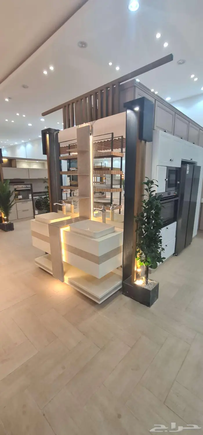 معرض مطابخ ومغاسل للبيع بكل محتوياته 4