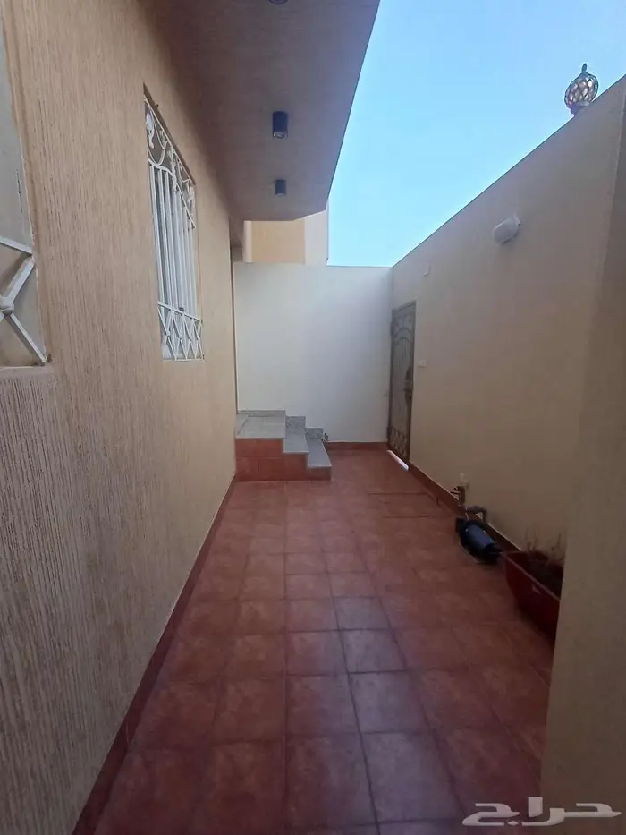شقة للبيع حي الموظفين 0