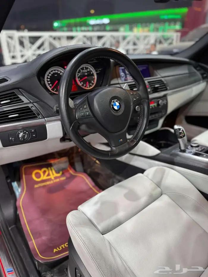 بي إم دبليو X5 M موديل 2010 4