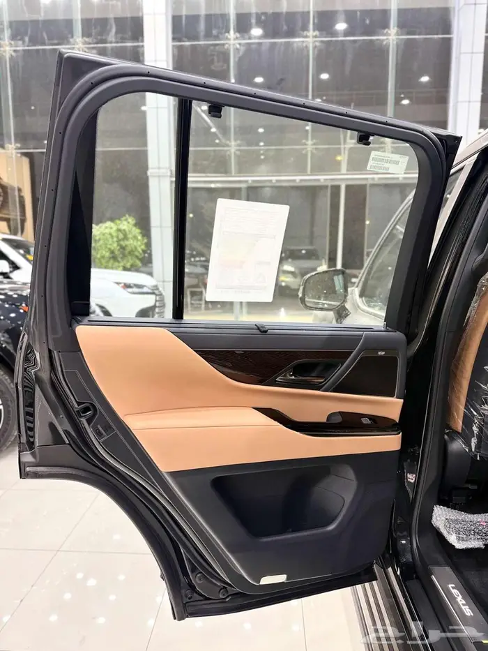لكزس ( LX 600 BB ) موديل 2025 أقل الأسعار 21