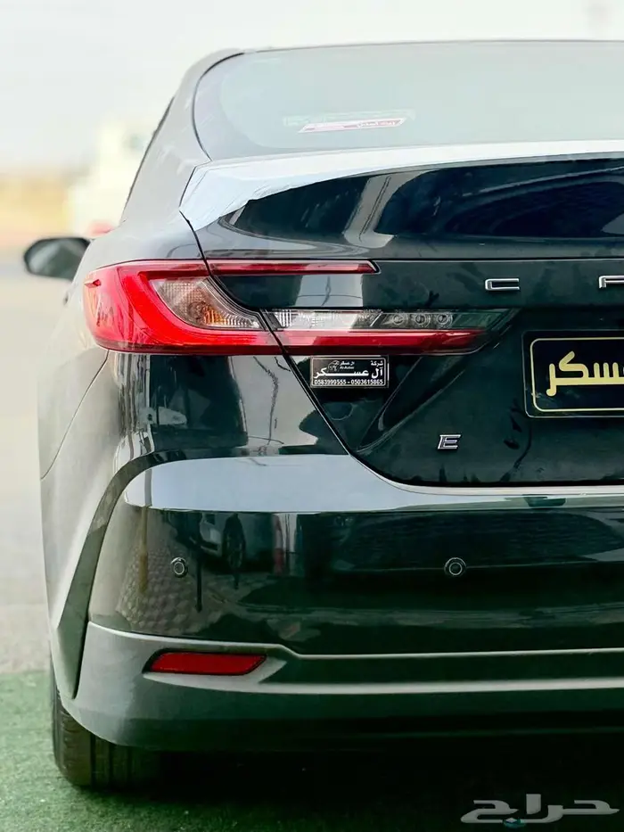 كامري 2025 ستاندر E بنزين سعودي كاش وأقساط اسود   ابيض 2