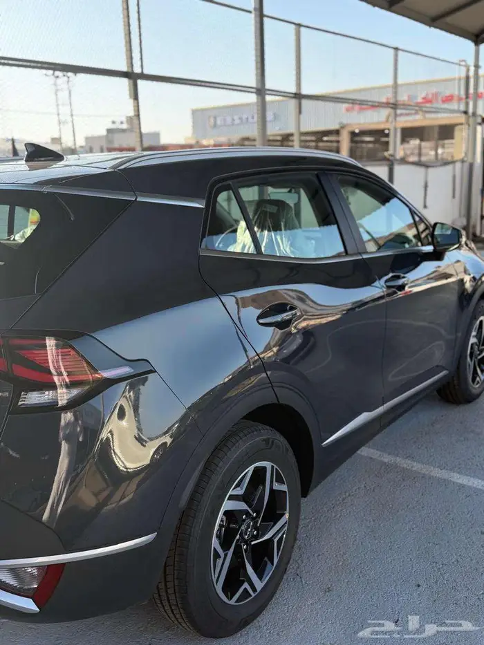 كيا سبورتاج 2000cc 2025 فئة ستاندر مطور 4 4 7