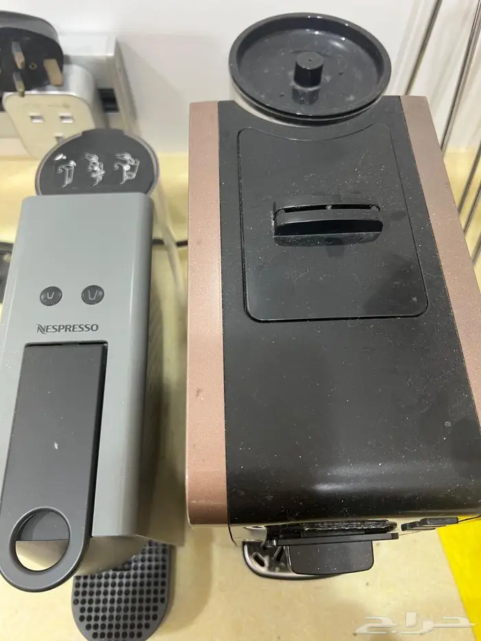 طابعة وجهازين لكبسولات القهوه الكبيره والصغيره 2