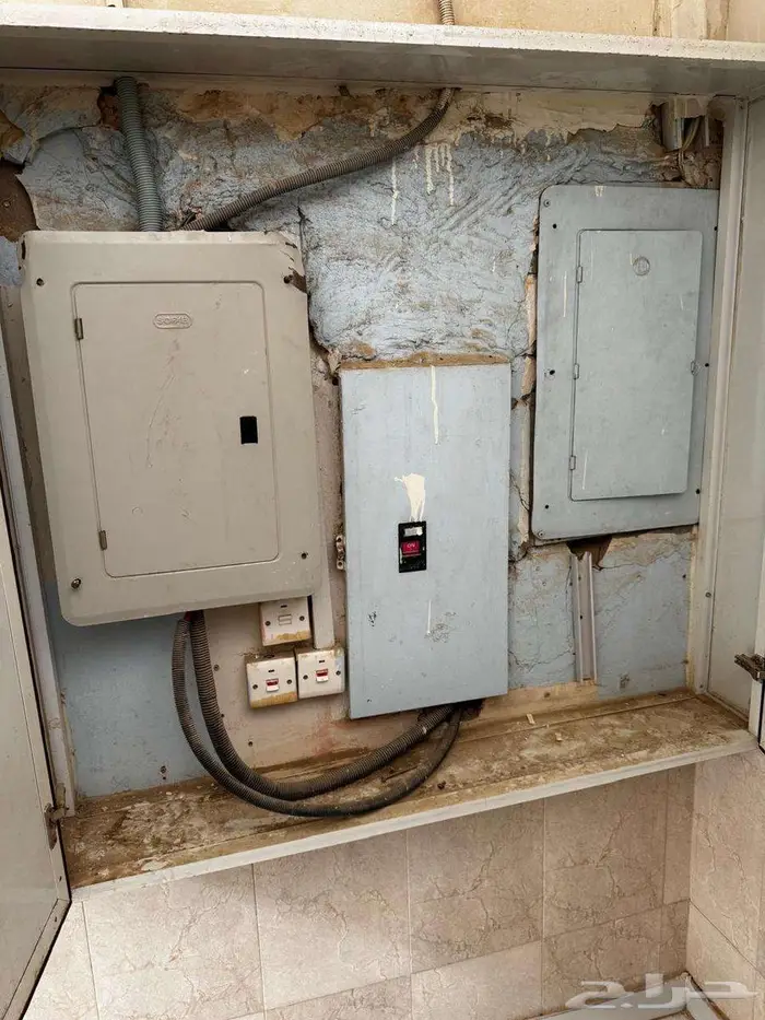 جهاز فحص اعطال الكابلات في الأرض وكشف التماس الكيبل 5