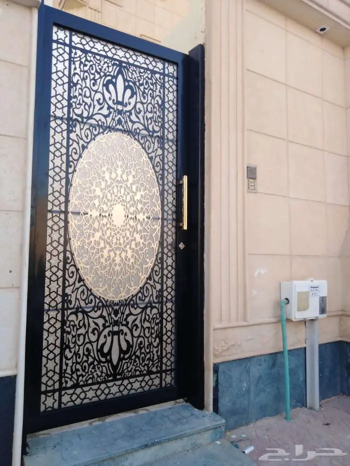 حداد مظلات صيانة ابواب لحام 2