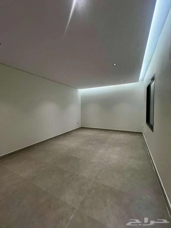 فيلافاخرة للبيع حي الملك فهد 312م فرصه بسعر مميز 8