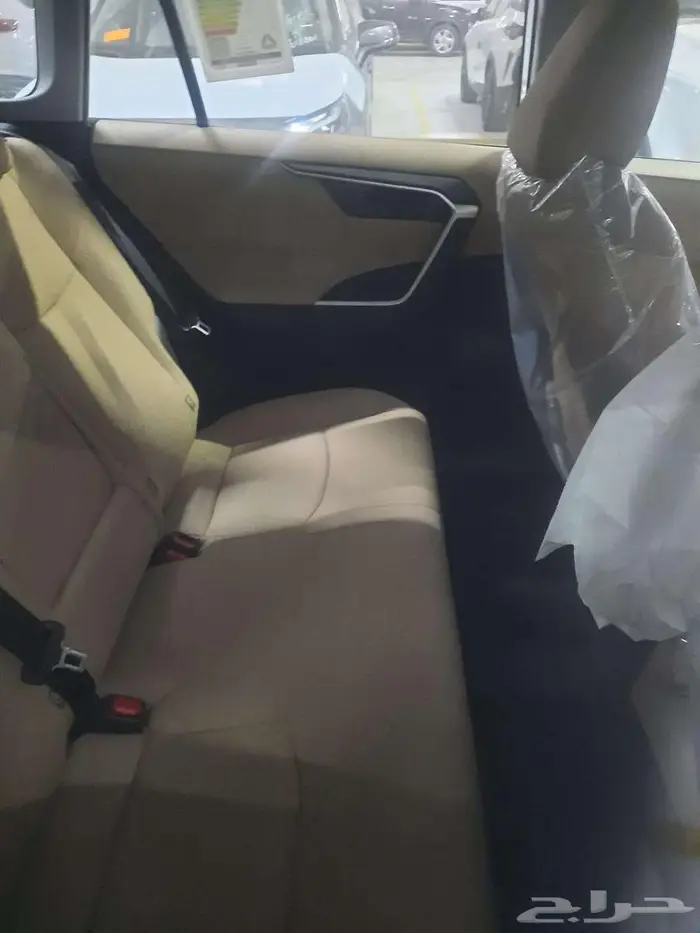 تويوتا راف فور اصفار بدون دفعه اولى 16