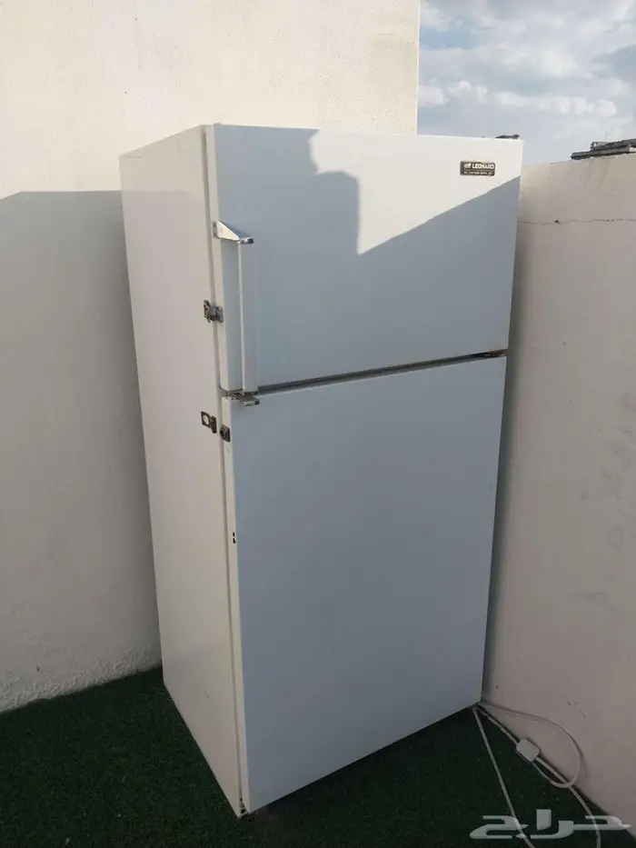 ثلاجه حجم كبير للبيع 2
