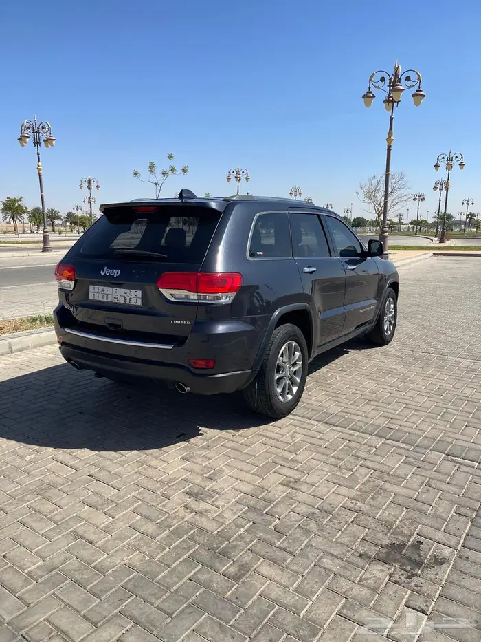 جيب قراند شيروكي 2014 لمتد V6 9