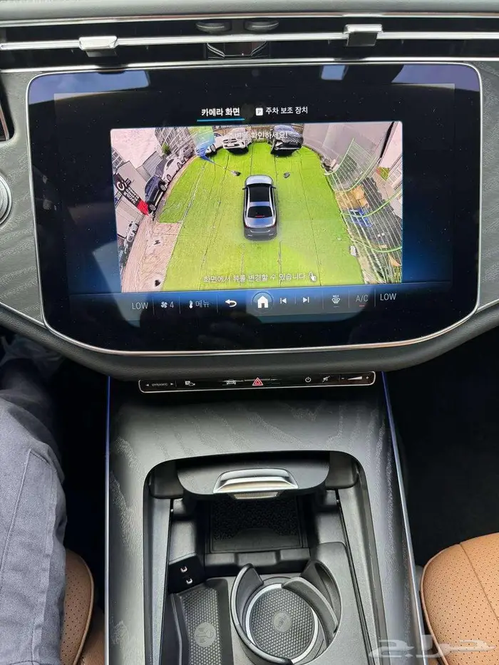 لسرعة البيع 215000 سيارة مرسيدس E200 حالة فوق الممتازة 29