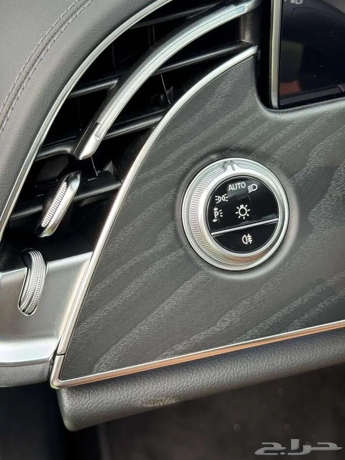 لسرعة البيع 215000 سيارة مرسيدس E200 حالة فوق الممتازة 27