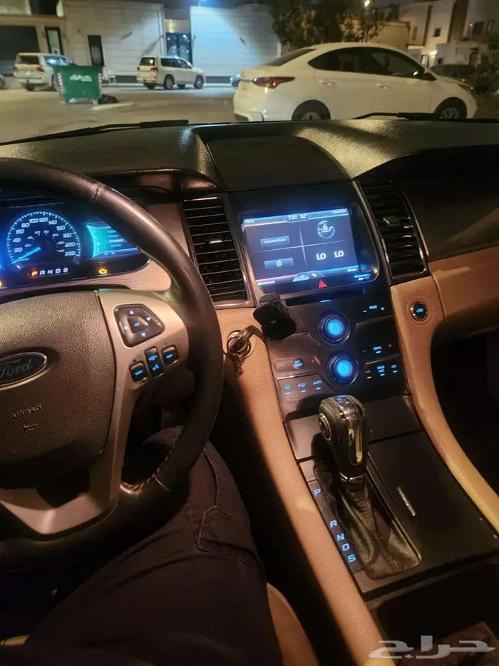 فورد توروس 2013 فل كامل للبيع 12