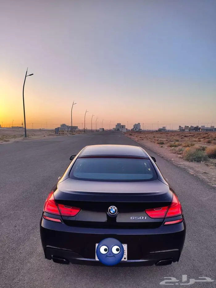 BMW 650i أسود 3