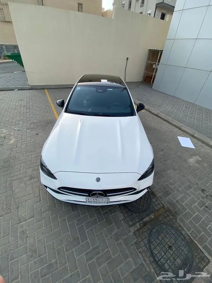 مرسيدس C300 موديل 2022   وارد أمريكا   AMG kit night P 19