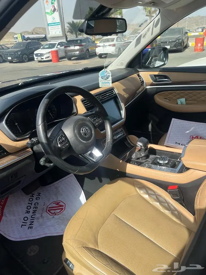 جيب عائلي رياضي MG-RX8 موديل 2020 3