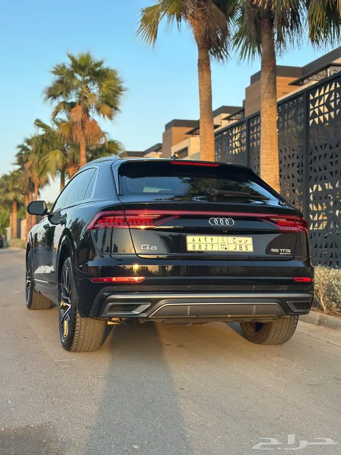اودي Q8 2020 S-line 4