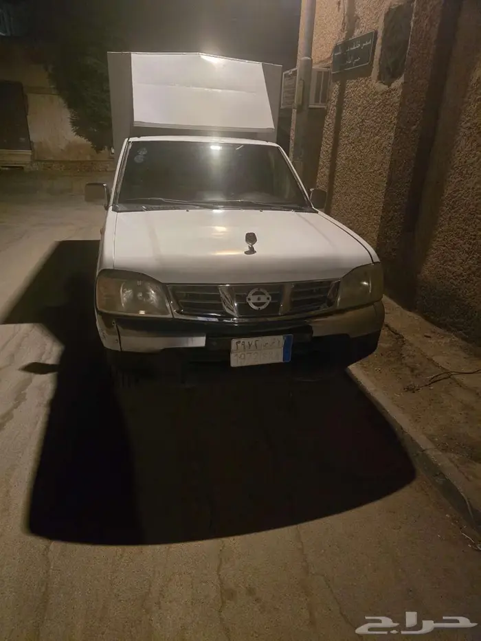 نيسان ددسن للإيجار الشهري2006 0
