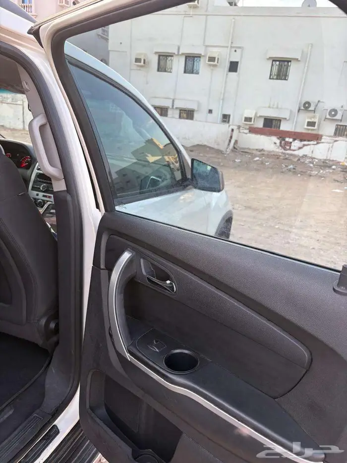 جي ام سي أكاديا 2012 11