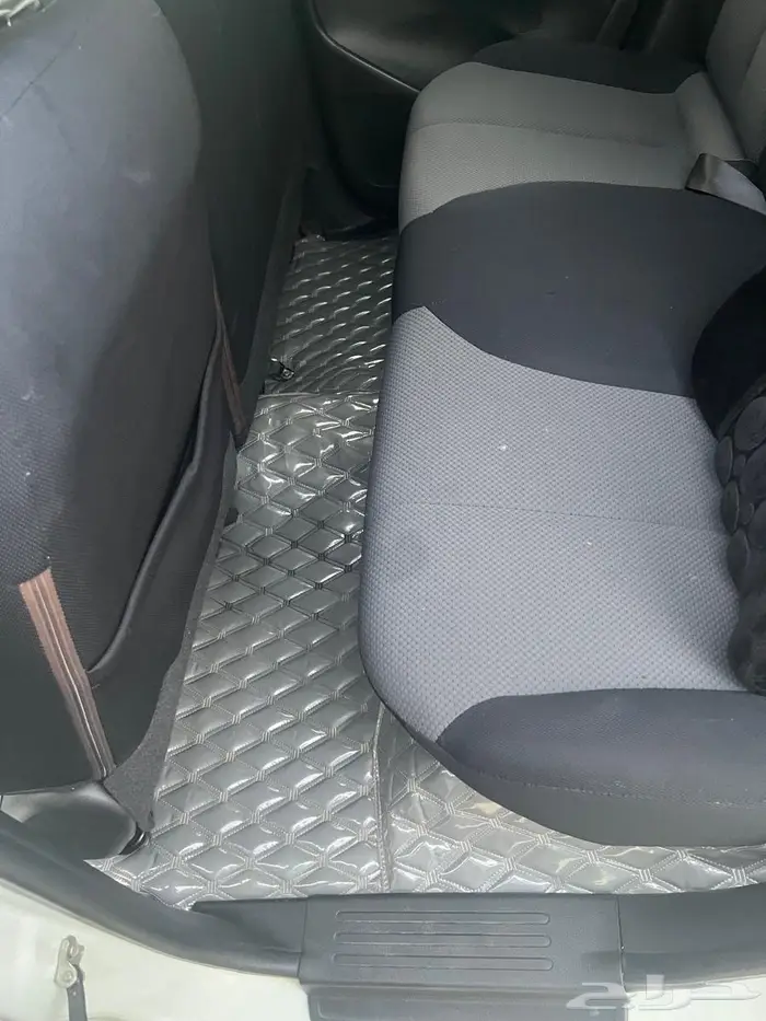 ميتسوبيشي L200 2021 نظيفة وممشى قليل 2