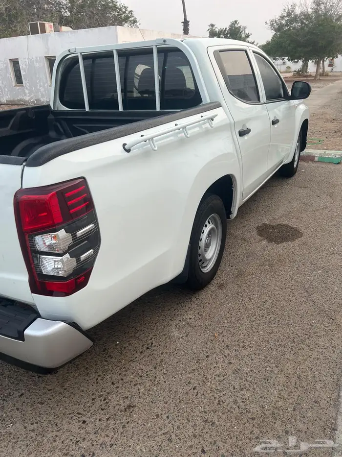 ميتسوبيشي L200 2021 نظيفة وممشى قليل 11