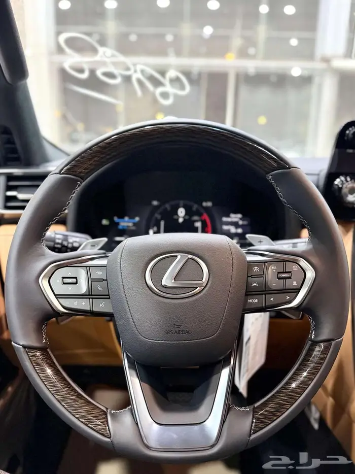 لكزس ( LX 600 BB ) موديل 2025 أقل الأسعار 16