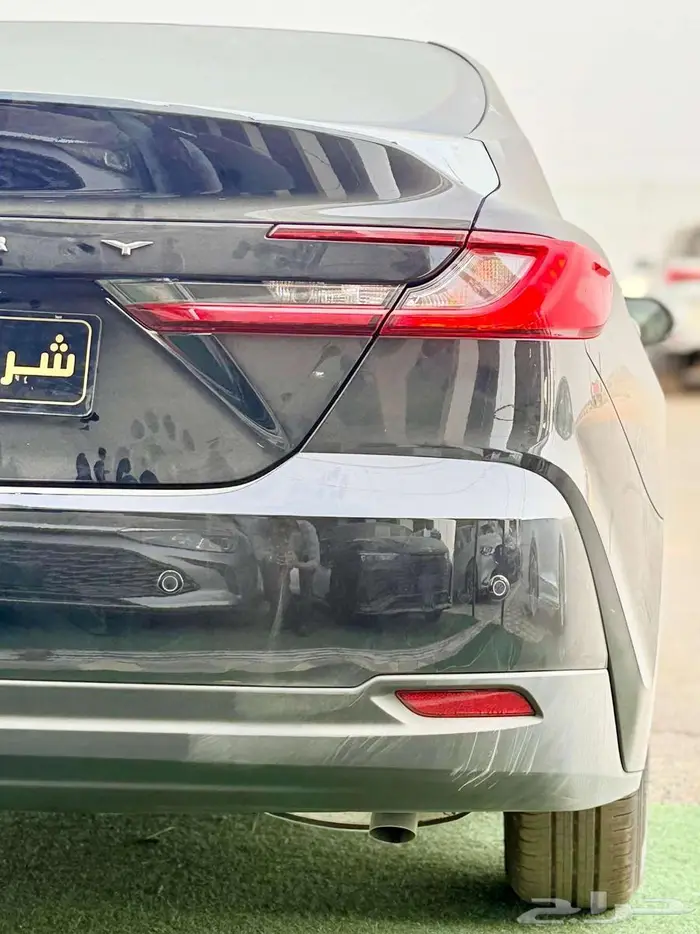 كامري 2025 ستاندر E بنزين سعودي كاش وأقساط اسود   ابيض 1