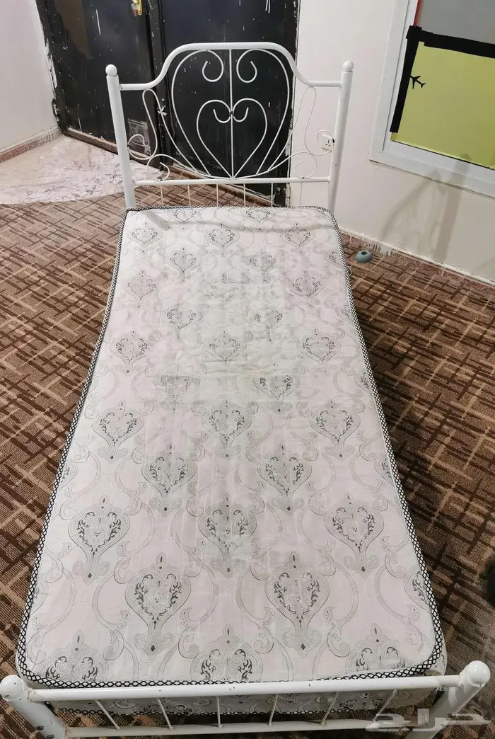 اثاث نظيف للبيع 1