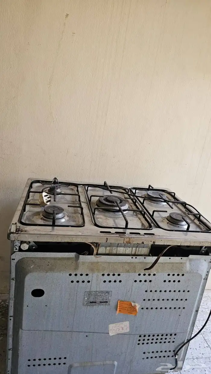 للبيع مكيف شباك و فرن 6