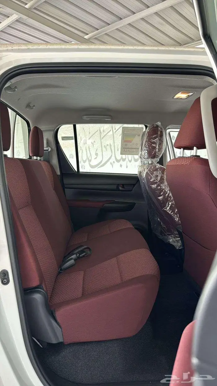 تويوتا هايلكس غمارتين ديزل2400CCدبل قيرتماتيك2025-125500 2