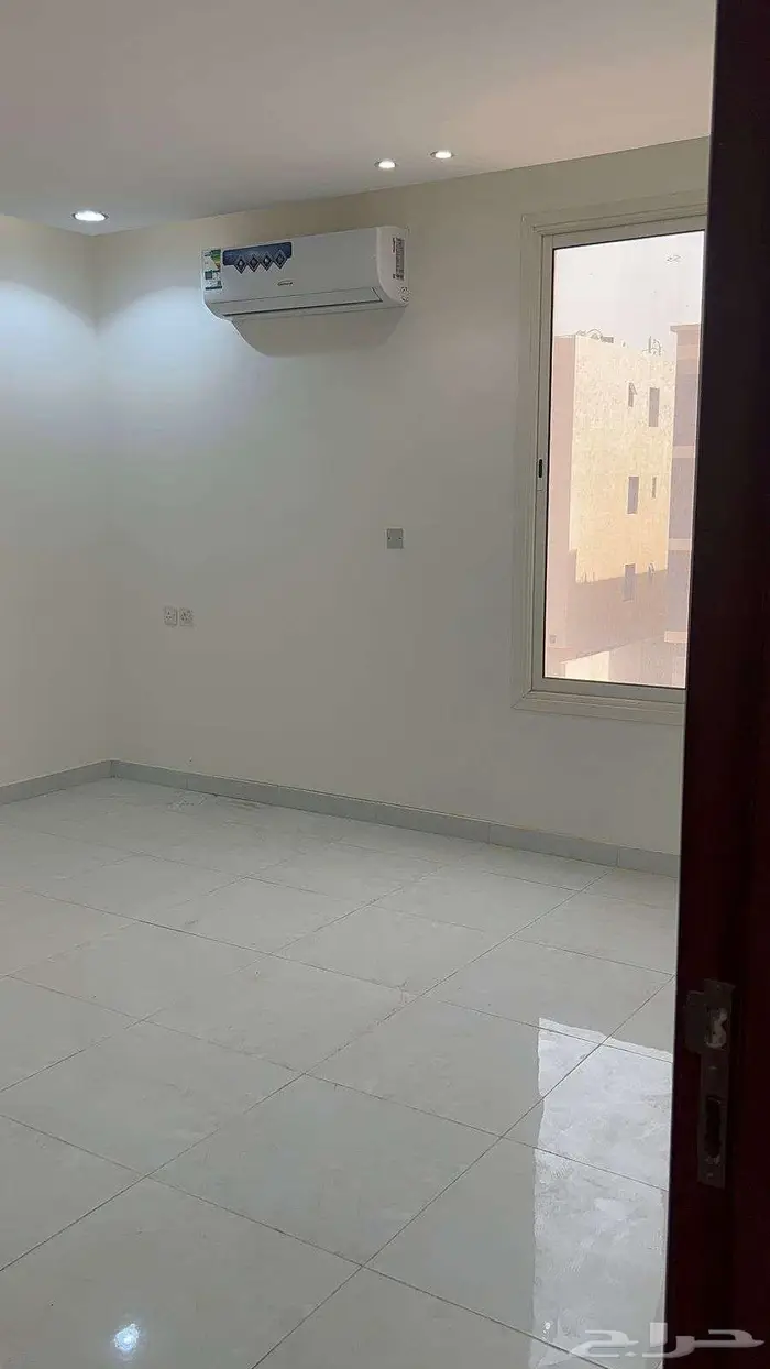شقة دورين للايجار في العوالي 39