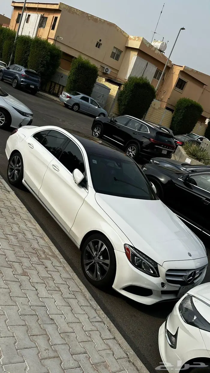 مرسيدس c300 2015 8