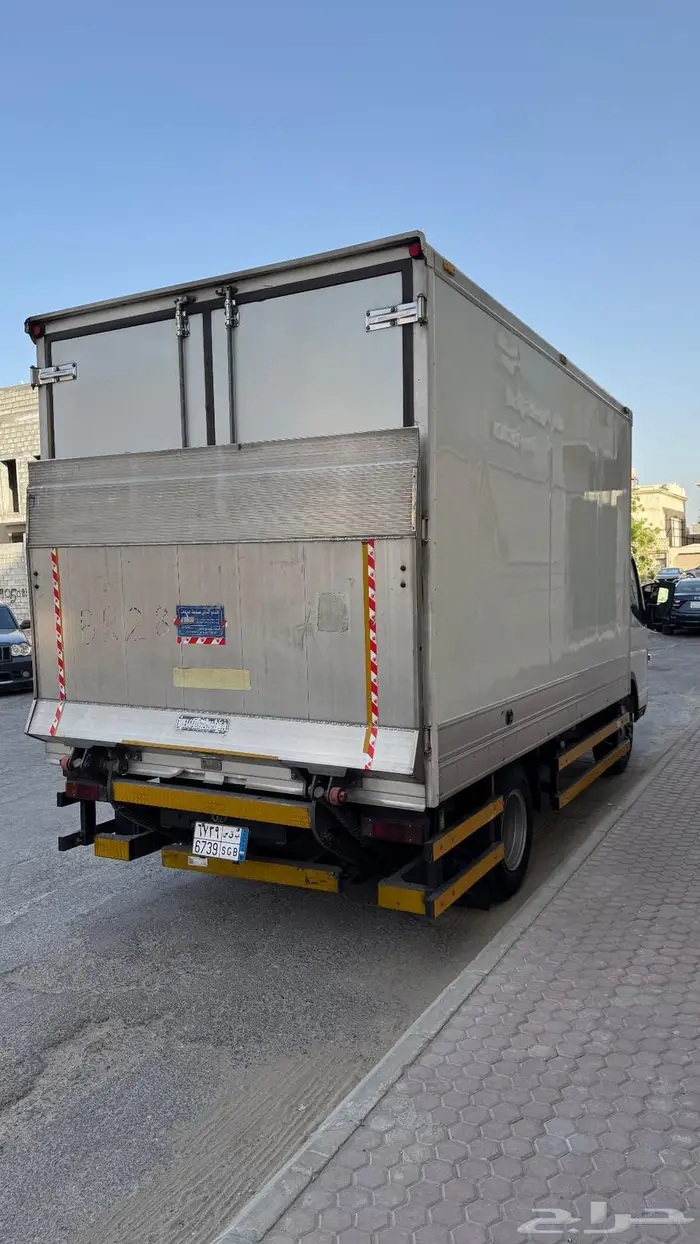 للبيع صندوق حافظة الطول 4.20 بدون مكيف الاحساء 0