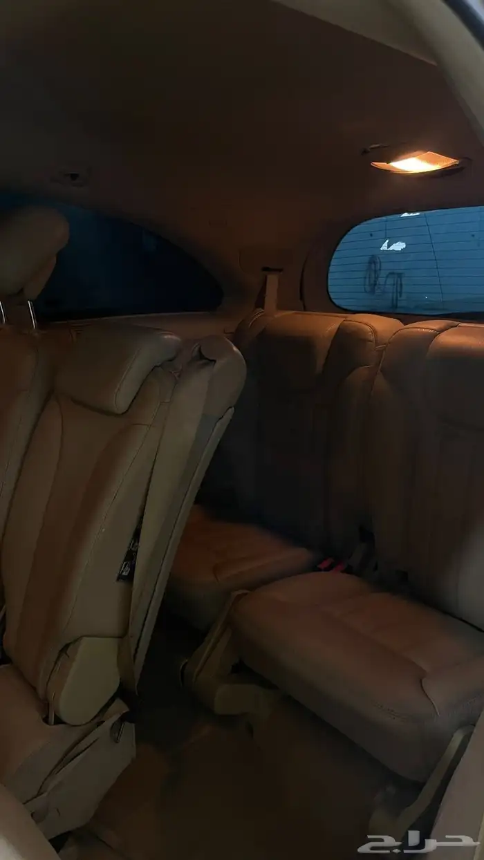 سياره مرسيدس 2009 r350. السياره عاوزه ماكينه 7