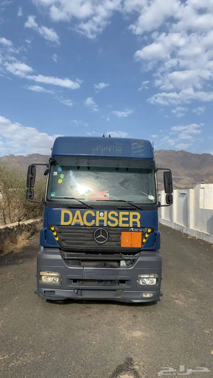 للبيع وايت اكسور الموديل 2011 0