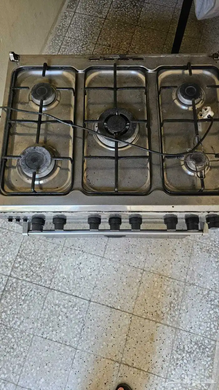 للبيع مكيف شباك و فرن 5