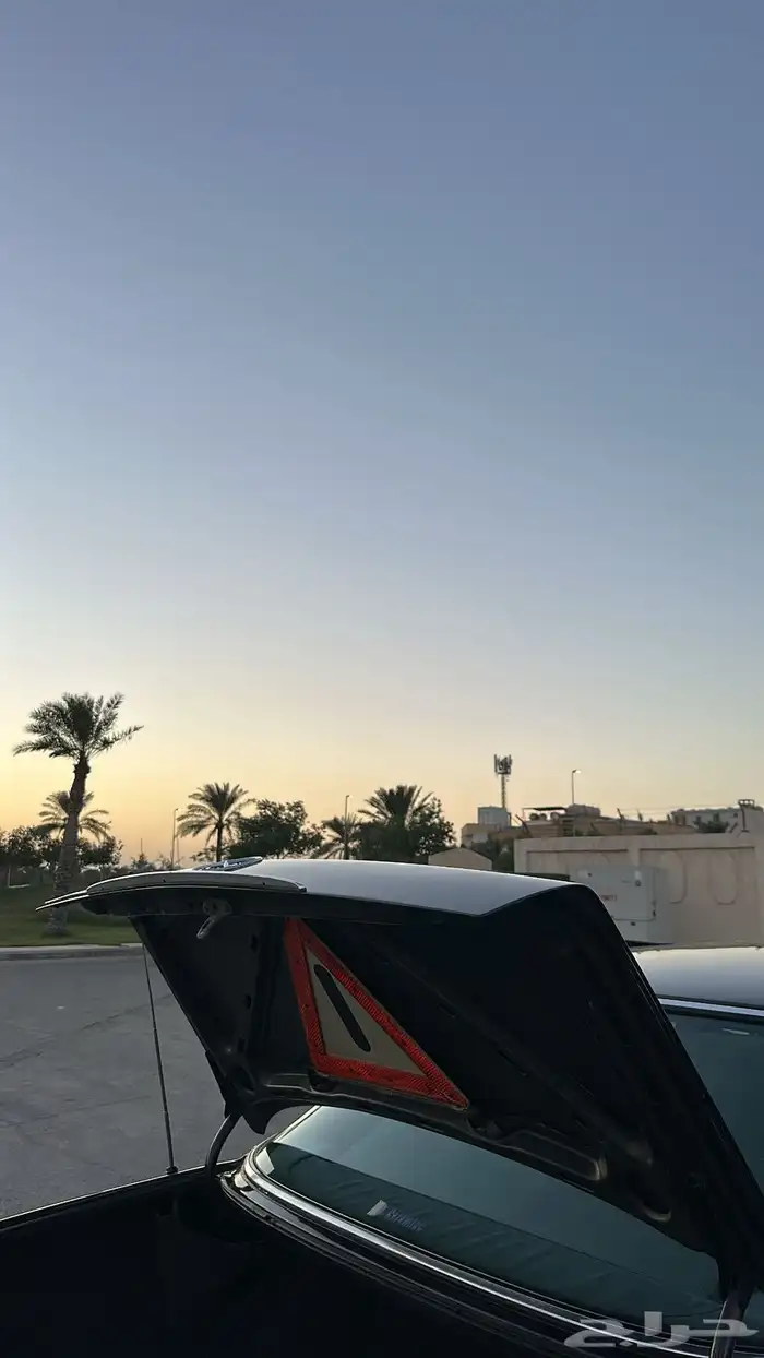 للبيع مرسيدس 560 مديل 90 15