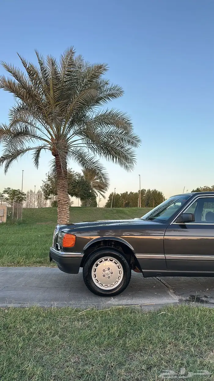 للبيع مرسيدس 560 مديل 90 11