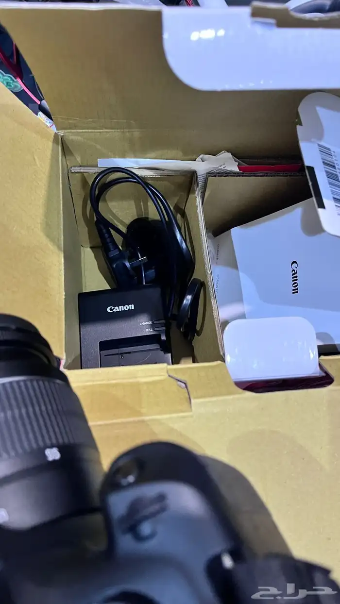 كاميرا كانون 1