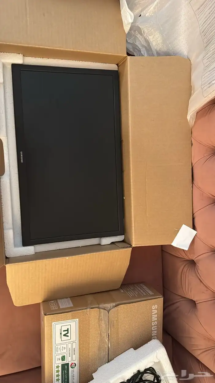 Samsung   . Essential Monitor S33A 0