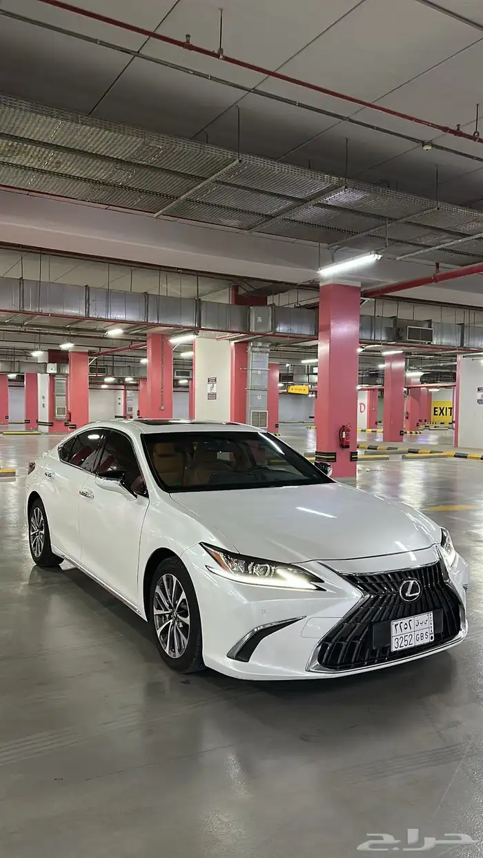 لكزس ES 350 1
