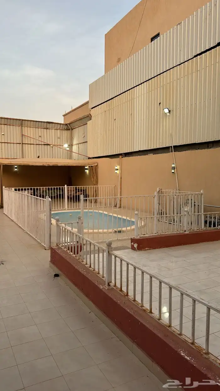 استراحه مؤثثة بحي الرياض 5