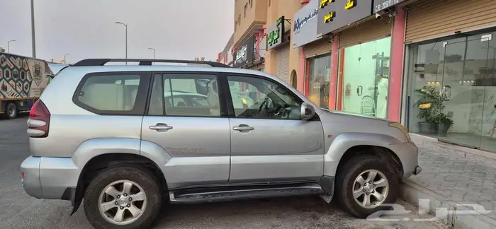 Toyota Prado vx (6 cylinder) 2