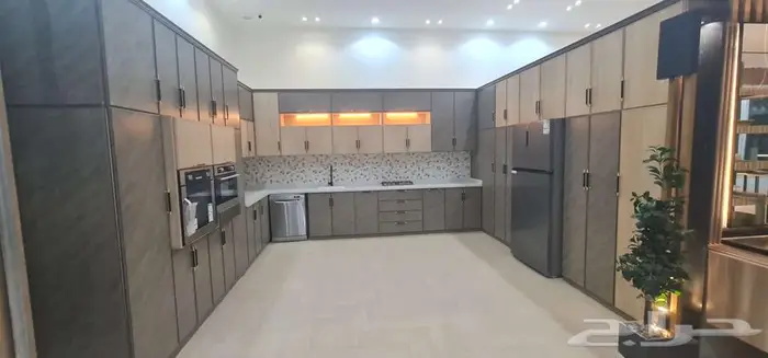 معرض مطابخ ومغاسل للبيع بكل محتوياته 7