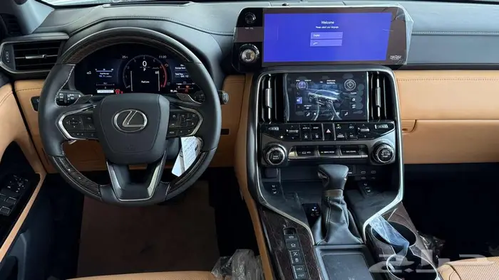 لكزس LX600 BB موديل 2025 سعودي عرض خاص 6