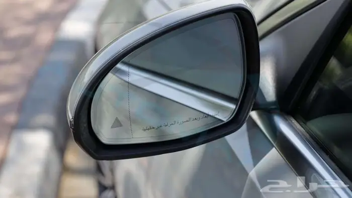 مرسيدس C200 بريميوم بلس 2025 خليجي اصفار مع ضمان الوكيل 19