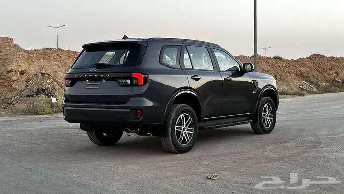 فورد افرست بنزين ستاندرد 2025 7