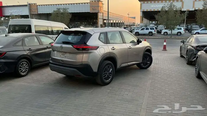 نيسان اكستريل دبل 2025 5مقاعد كاش قسط ايجار منتهي بالتمليك 3