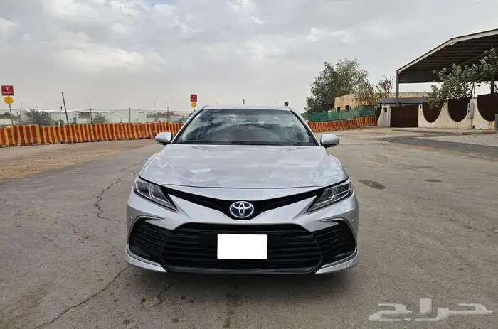 كامري هايبرد LE 2022 0
