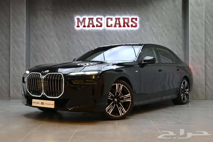 بي ام دبليو 735i M KIT 2023 وارد سعودي 0