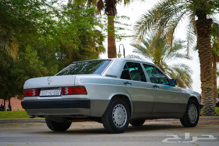 مرسيدس E190 موديل 1991 1
